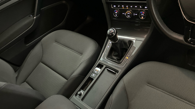 Volkswagen Golf 1.5 TSI EVO Match Edition 5dr Petrol Hatchback